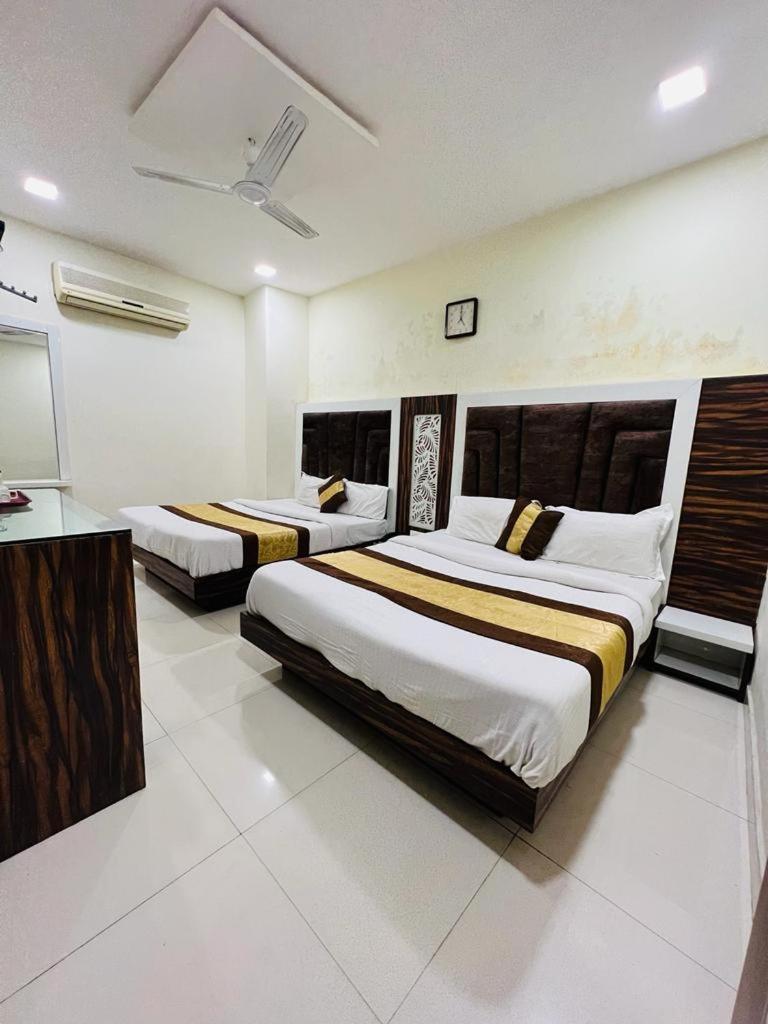 Hotel Sehmi'S Best Rest Inn Amritsar Room photo